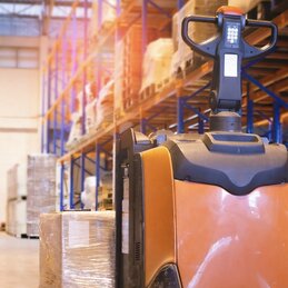 Logistics market leader DPL changes all of its funding to green bonds with the assistance of Chartered Investment